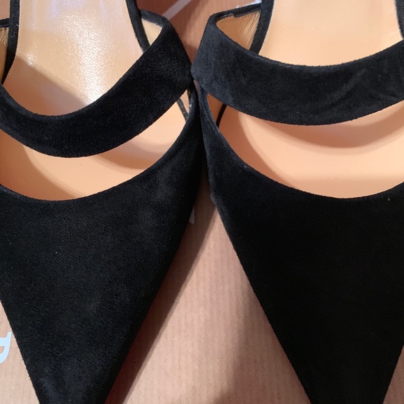 Christian Louboutin Actina size 38.5 with box auth - Picture 3 of 8